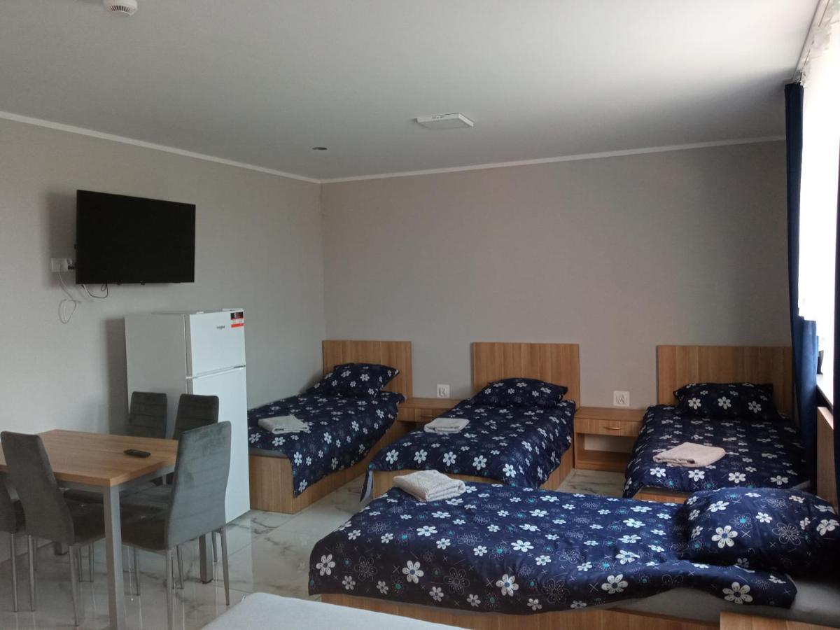Hostel Czerwony Szafir Grodzisk Grodzisk Mazowiecki Exterior foto