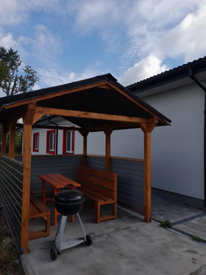 Hostel Czerwony Szafir Grodzisk Grodzisk Mazowiecki Exterior foto